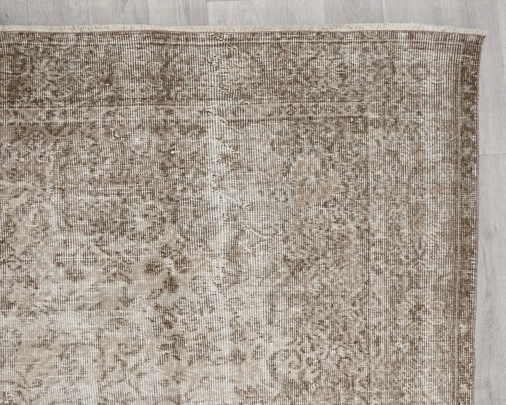 Beige Turkish Oushak Rug 7' x 10' Hand-Knotted | No. VR71340