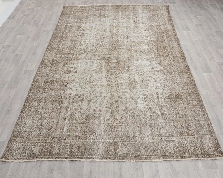 Beige Turkish Oushak Rug 7' x 10' Hand-Knotted | No. VR71340