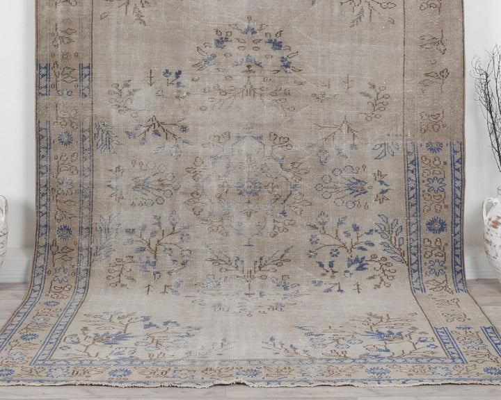 Faded Oushak Rug 6' 11" x 9' 10" | No. VR71675