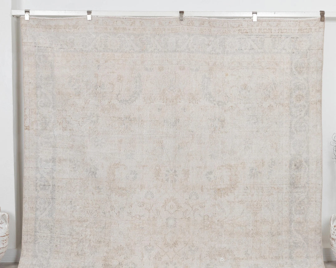 Beige Turkish Oushak Rug 8' 4" x 11' 6" Hand-Knotted | No. VR71909