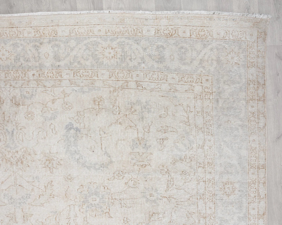 Beige Turkish Oushak Rug 8' 4" x 11' 6" Hand-Knotted | No. VR71909