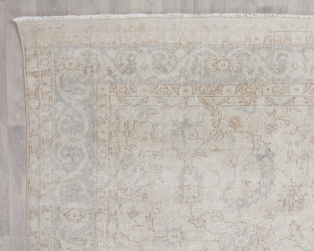 Beige Turkish Oushak Rug 8' 4" x 11' 6" Hand-Knotted | No. VR71909