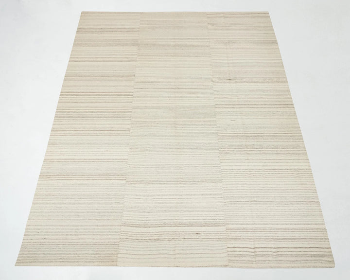 Beige Kilim Rug 10' 1" x 13' 3" | No. VR72008