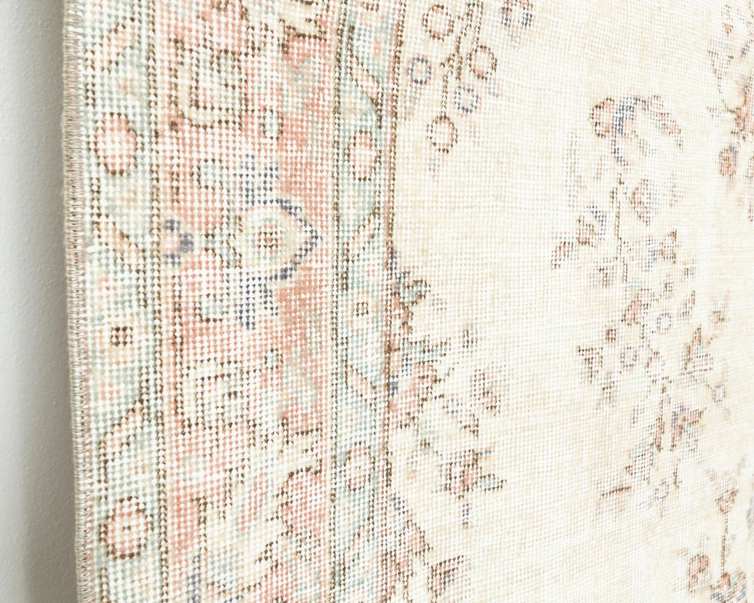 Beige Turkish Oushak Rug 4'10" x 7'8" Hand-Knotted | No. VR72171