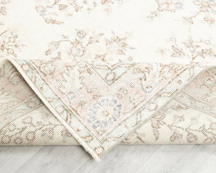Beige Turkish Oushak Rug 4'10" x 7'8" Hand-Knotted | No. VR72171