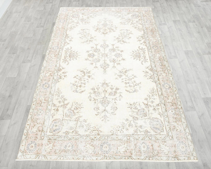 Beige Turkish Oushak Rug 4'10" x 7'8" Hand-Knotted | No. VR72171
