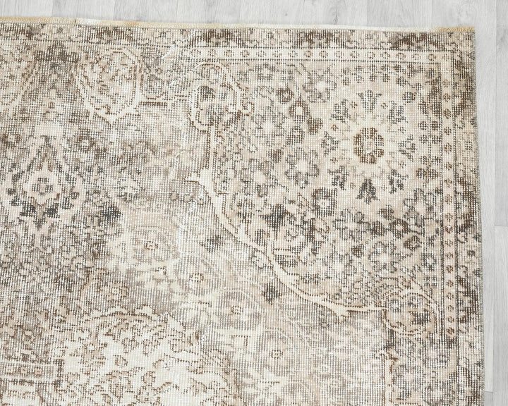 Multicolor Turkish Oushak Rug 8'9" x 5'5" Hand-Knotted | No. VR72347