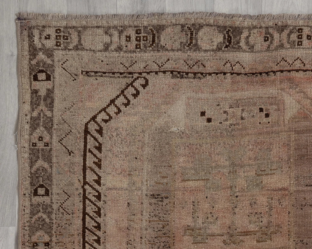 Brown Runner Rug 4' x 12' | No. VR61154