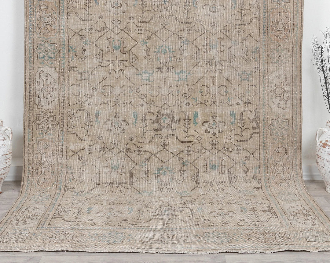 Beige Turkish Oushak Rug 6' 11" x 10' 1" Hand-Knotted | No. VR72551