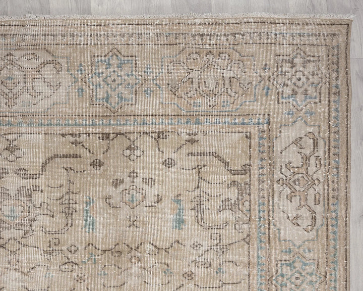 Beige Turkish Oushak Rug 6' 11" x 10' 1" Hand-Knotted | No. VR72551