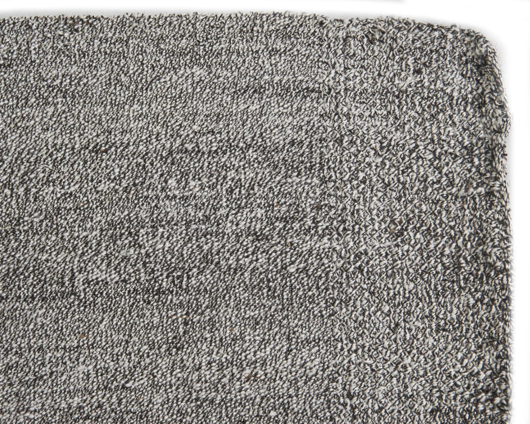 Gray Kilim Rug 6' 1" x 7' 10" | No. VR72815