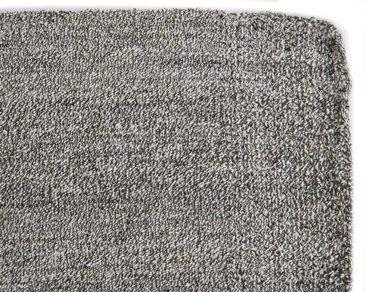 Gray Kilim Rug 6' 1" x 7' 10" | No. VR72815