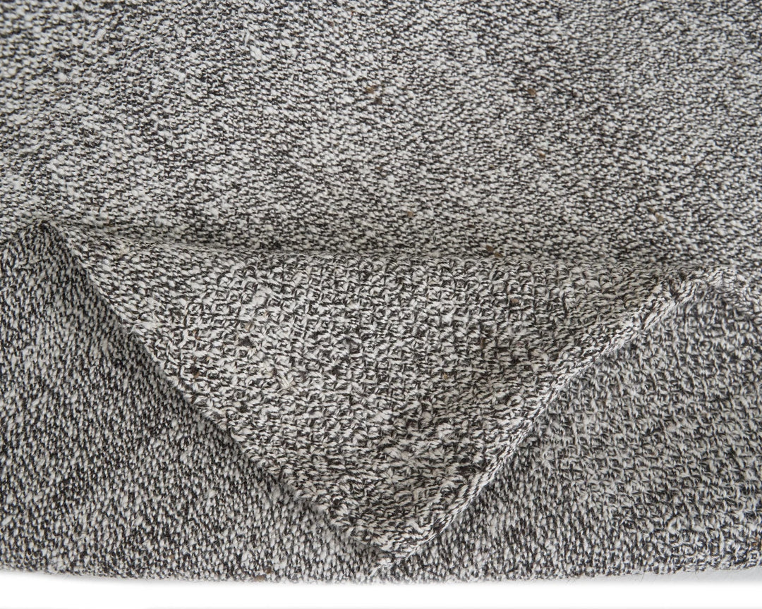 Gray Kilim Rug 6' 1" x 7' 10" | No. VR72815