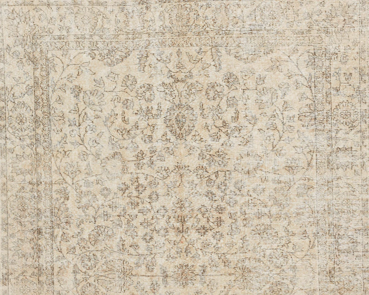 Multicolor Turkish Oriental Rug 6'4" x 9'6" Hand-Knotted | No. VR72948