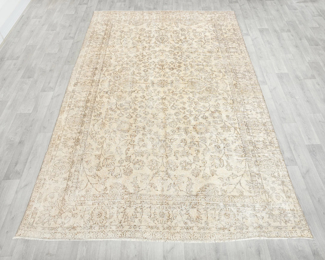 Multicolor Turkish Oriental Rug 6'4" x 9'6" Hand-Knotted | No. VR72948