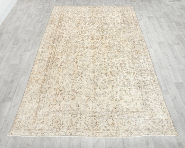 Multicolor Turkish Oriental Rug 6'4" x 9'6" Hand-Knotted | No. VR72948