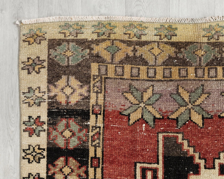 Multicolor Turkish Oushak Rug 3'9" x 11'10" Hand-Knotted | No. VR73229