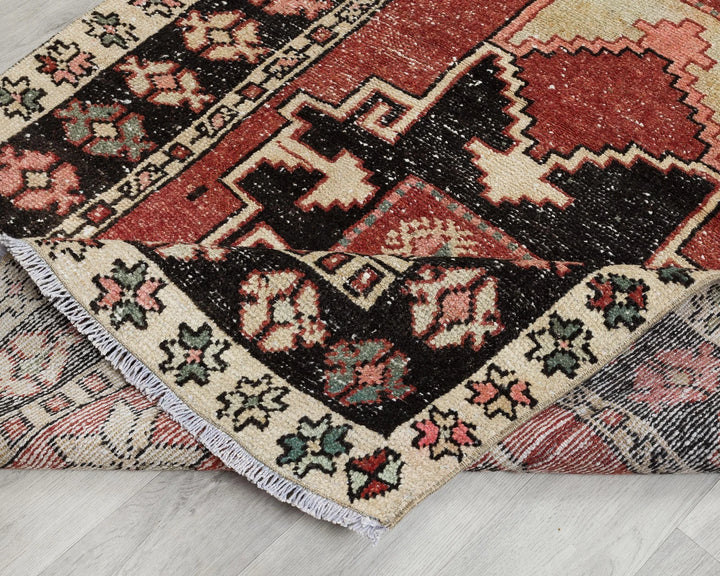 Multicolor Turkish Oushak Rug 3'9" x 11'10" Hand-Knotted | No. VR73229