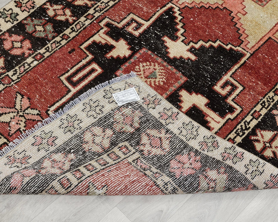 Multicolor Turkish Oushak Rug 3'9" x 11'10" Hand-Knotted | No. VR73229