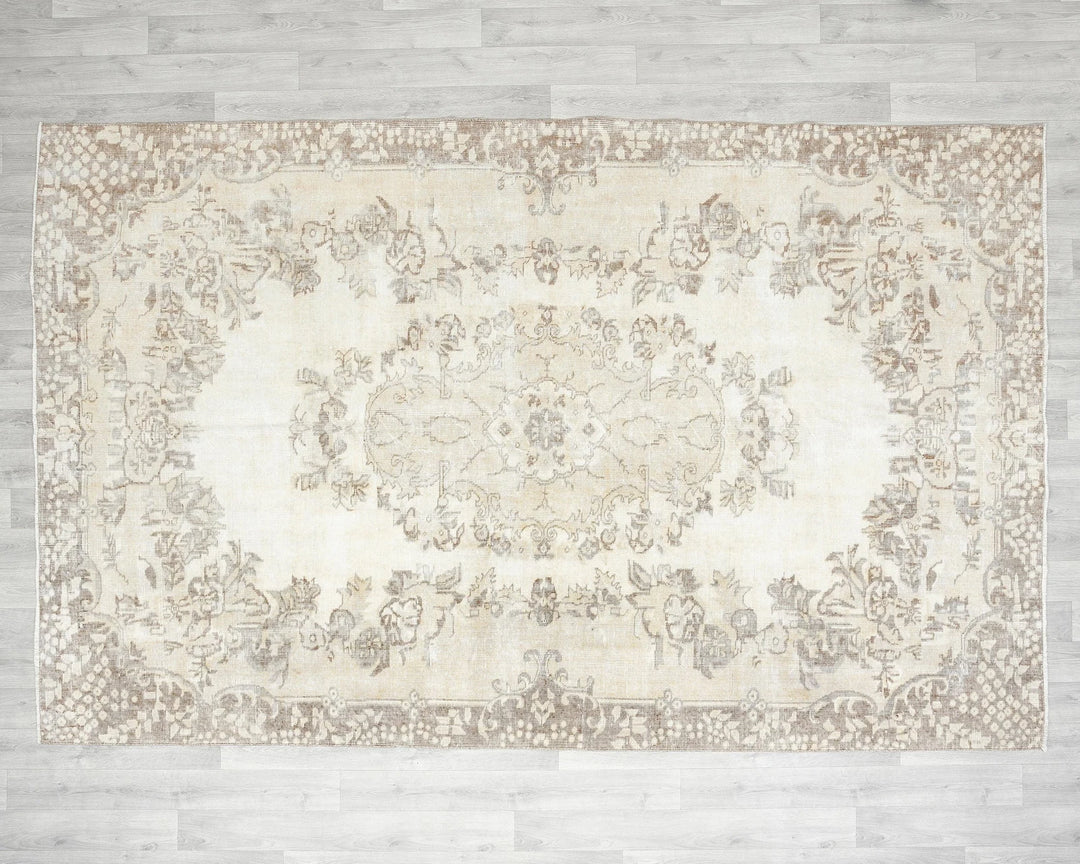 Multicolor Turkish Oushak Rug 6'5" x 9'9" Hand-Knotted view 10