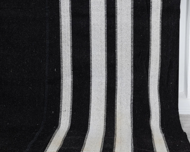 Brown Kilim Rug 12' 10" x 15' 9" | No. VR73692