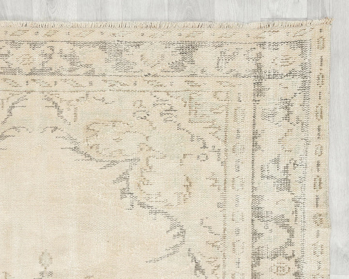 Beige Turkish Oushak Rug 5'5" x 9'4" Hand-Knotted | No. VR73733