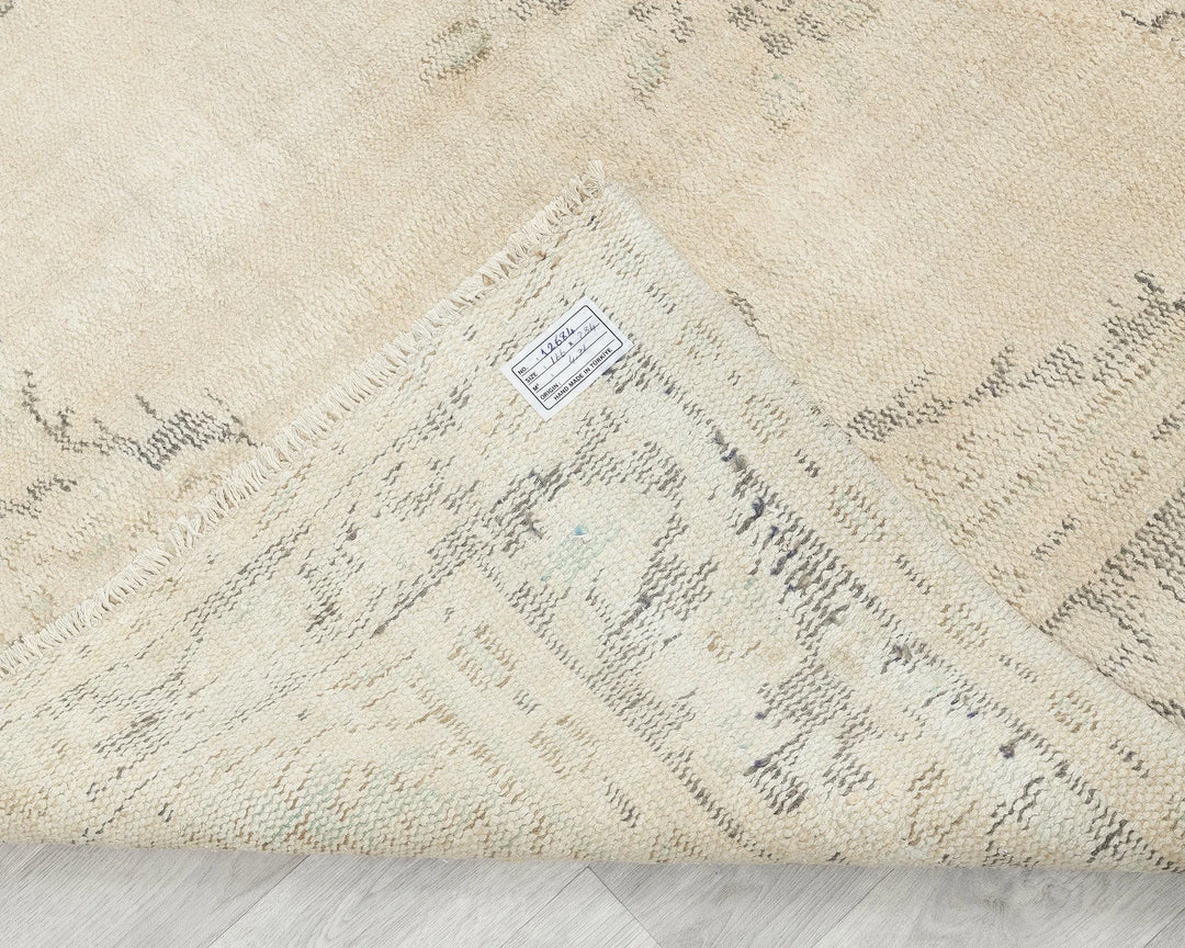 Beige Turkish Oushak Rug 5'5" x 9'4" Hand-Knotted | No. VR73733