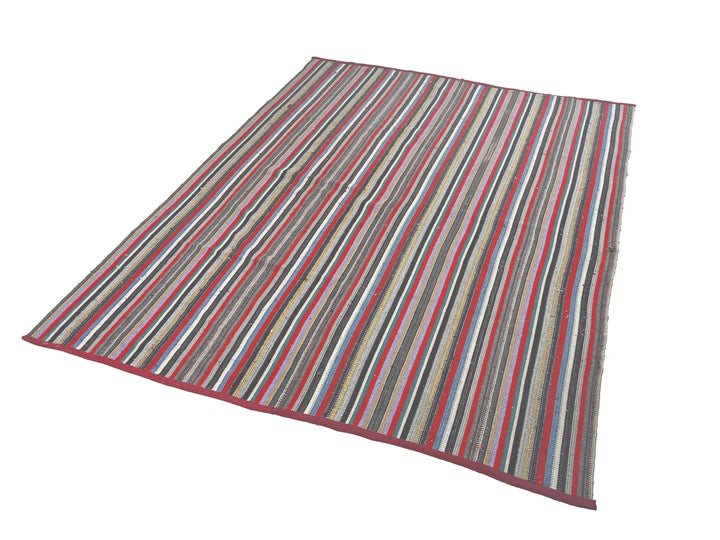 Kilim Rug 7' 2" x 9' 2" | No. VR73879