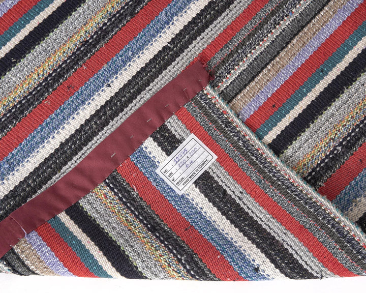 Kilim Rug 7' 2" x 9' 2" | No. VR73879