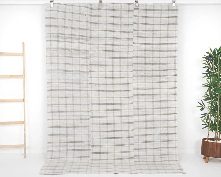 Gray Turkish Kilim Rug 5'6" x 7'10" Flat-Weave | No. VR74175