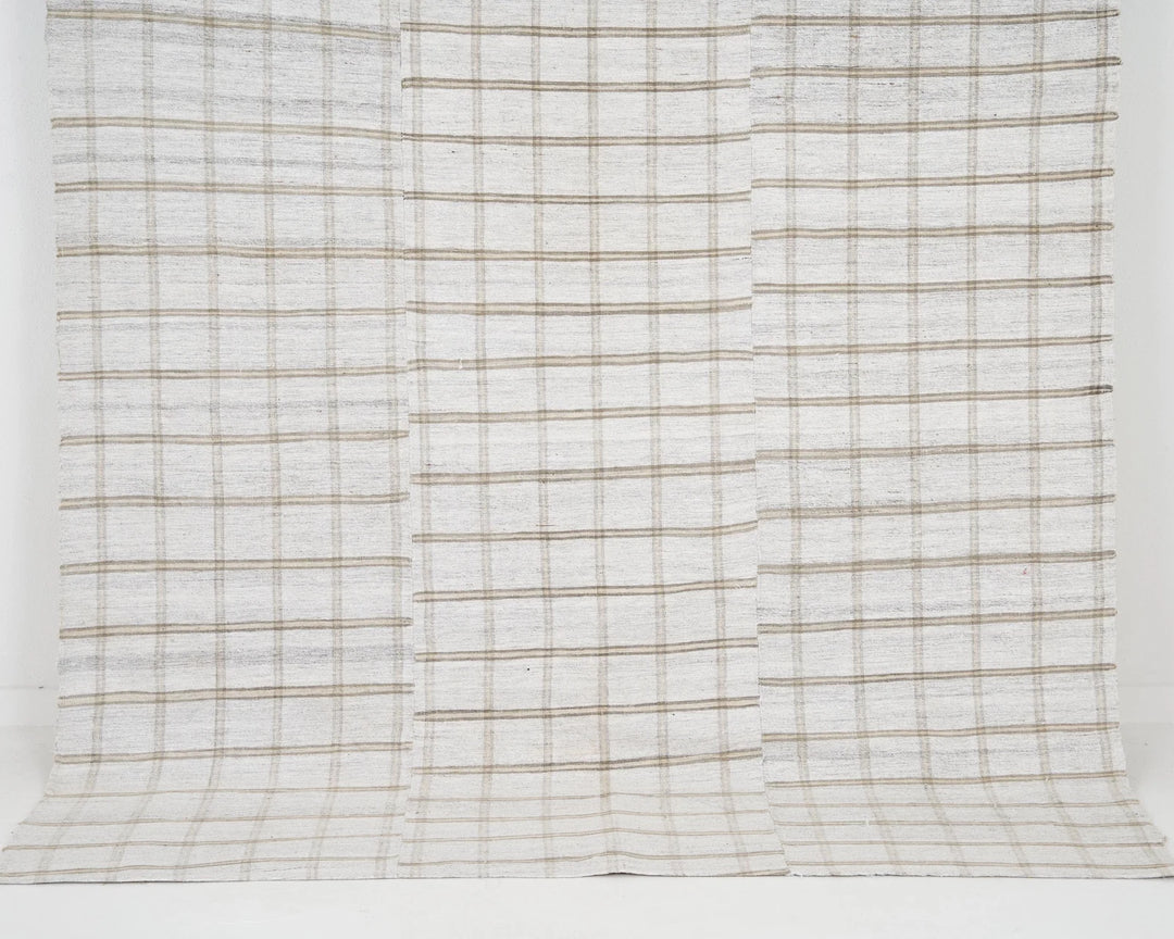 Gray Turkish Kilim Rug 5'6" x 7'10" Flat-Weave | No. VR74175
