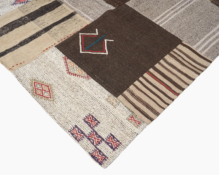 Brown Kilim Rug 8' 2" x 11' 9" | No. VR74230