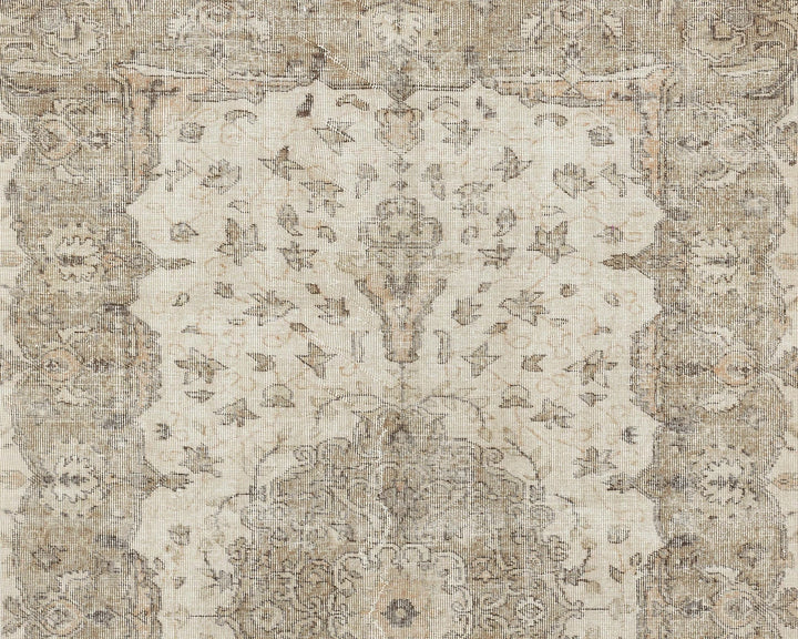 Beige Oushak Rug 5' 11" x 9' | No. VR74371