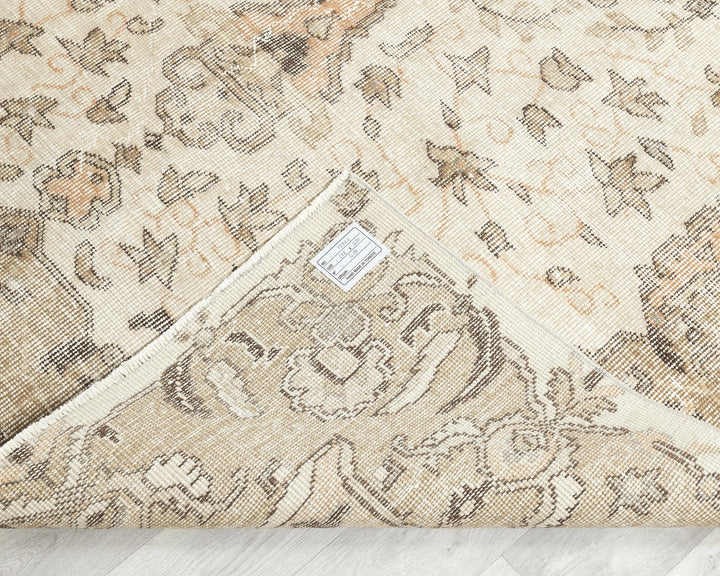 Beige Oushak Rug 5' 11" x 9' | No. VR74371