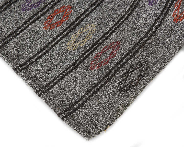 Gray Kilim Rug 6' 3" x 7' 9" | No. VR74532