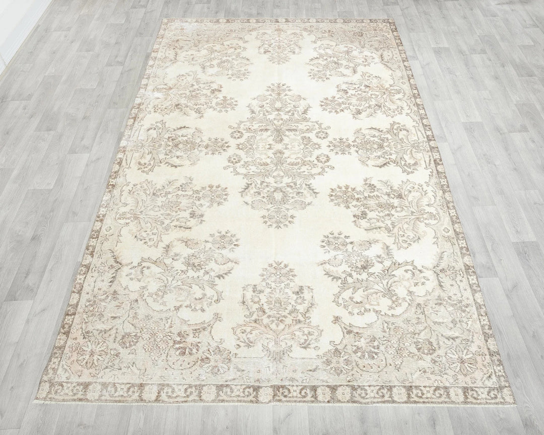 Beige Turkish Oushak Rug 6'11" x 11' Hand-Knotted | No. VR74690