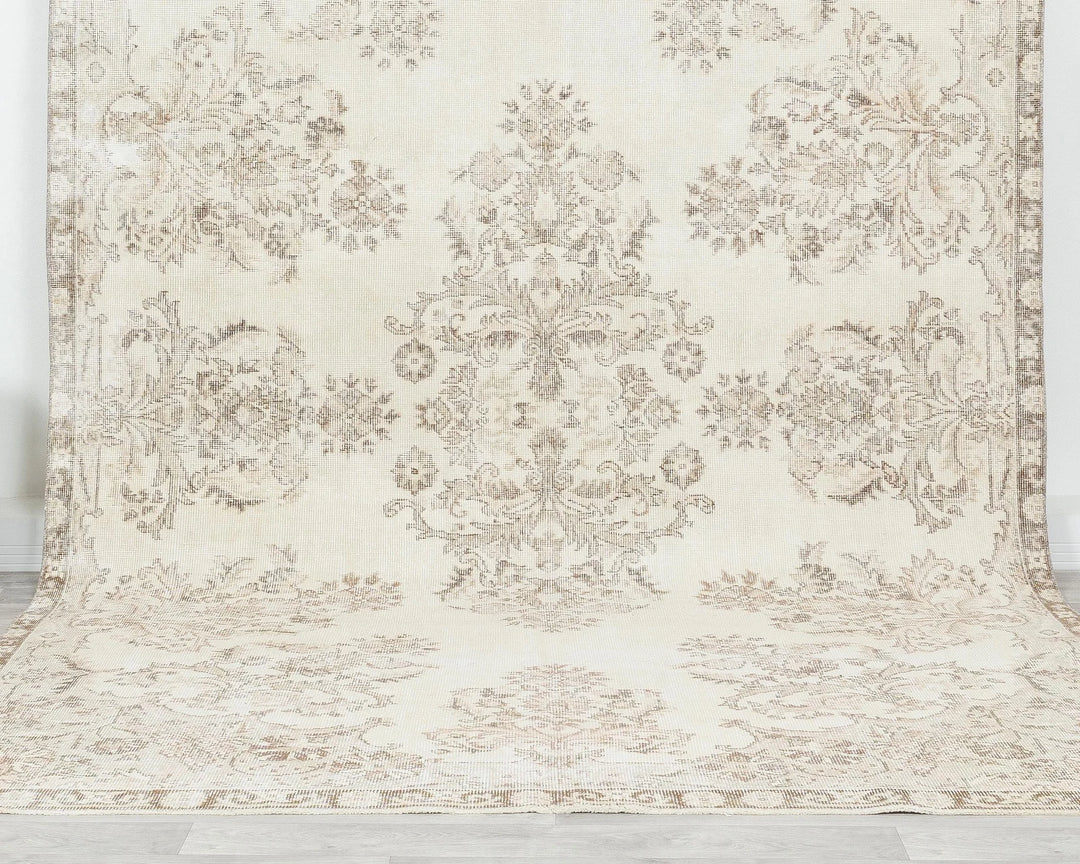 Beige Turkish Oushak Rug 6'11" x 11' Hand-Knotted | No. VR74690