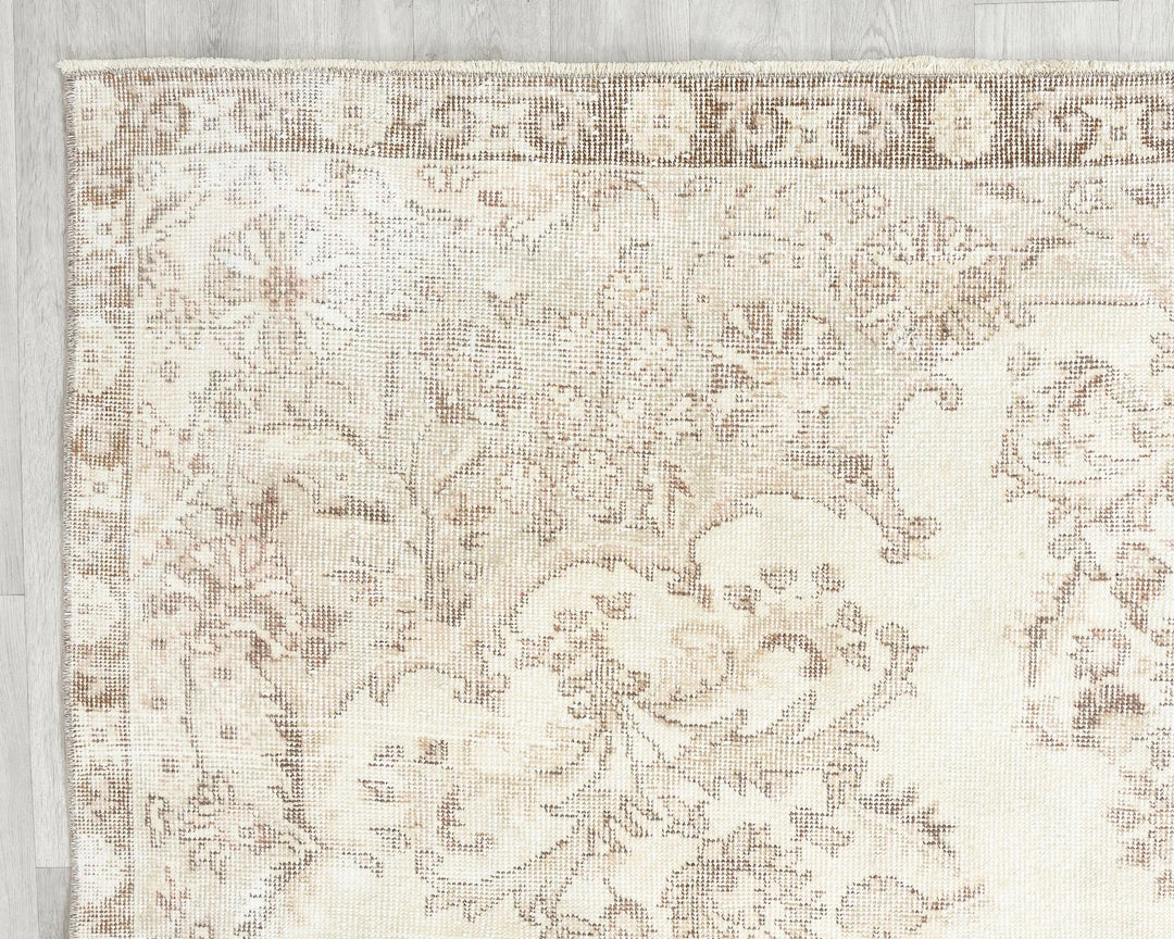 Beige Turkish Oushak Rug 6'11" x 11' Hand-Knotted | No. VR74690