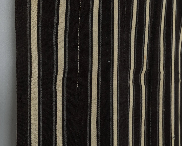Brown Turkish Kilim Rug 6' 2" x 8' 6" Flat-Weave close-up