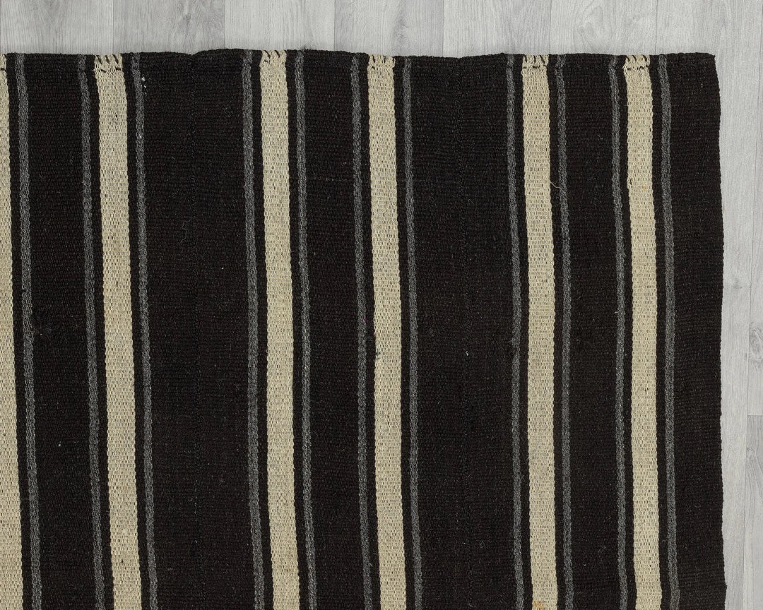 Brown Turkish Kilim Rug 6' 2" x 8' 6" Flat-Weave pattern