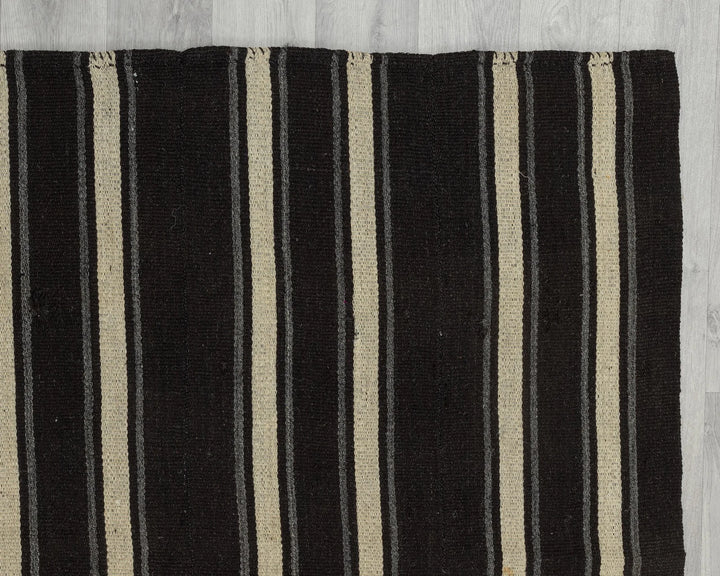 Brown Turkish Kilim Rug 6' 2" x 8' 6" Flat-Weave pattern