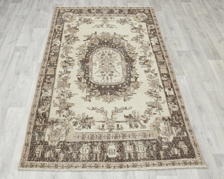 Oushak Rug 3' 8" x 6' 2" | No. VR75086