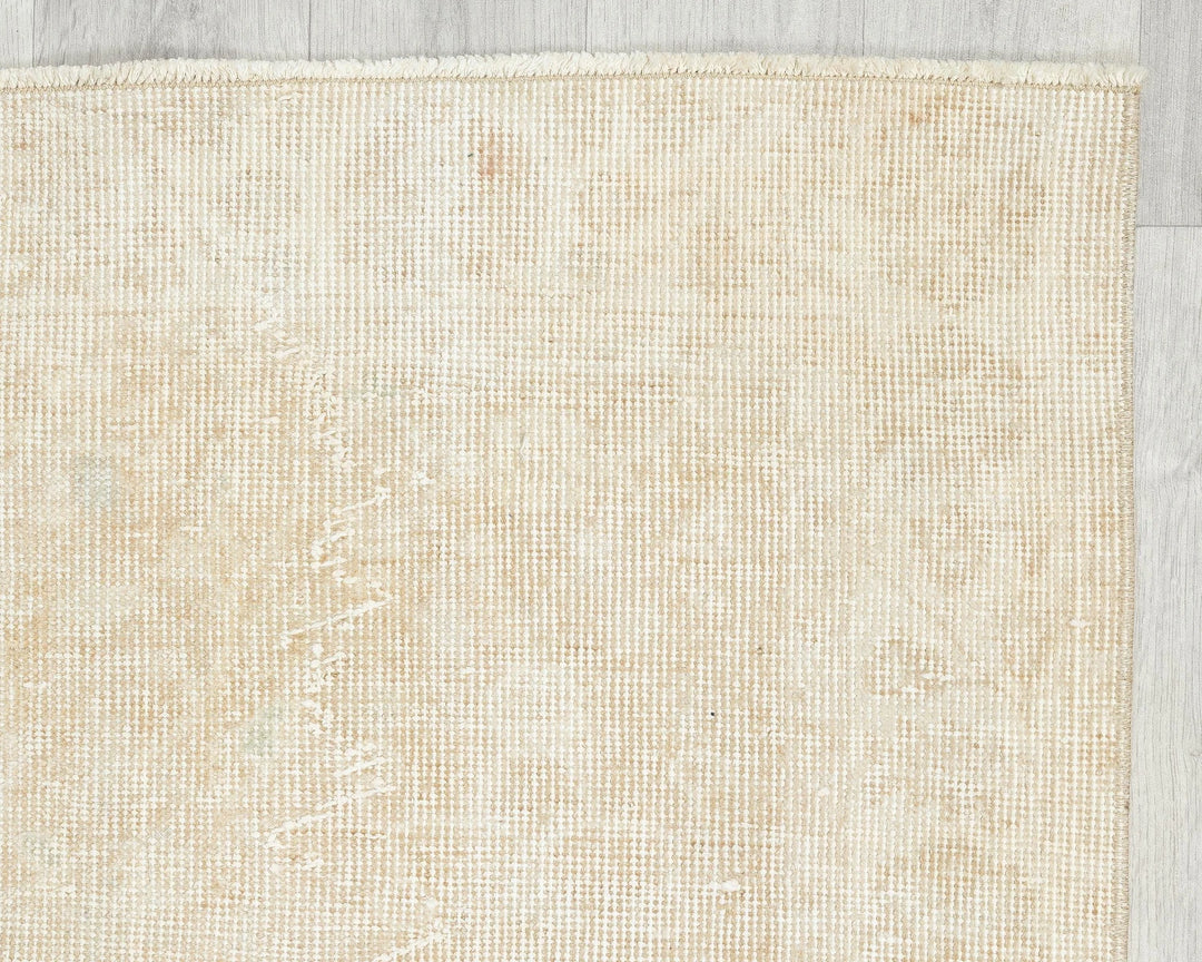 Beige Turkish Oushak Rug 3' 11" x 6' 7" Hand-Knotted | No. VR75177
