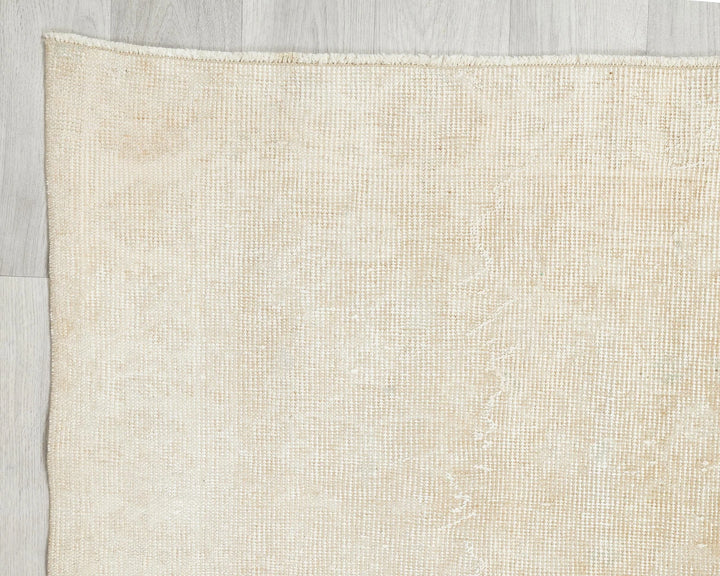 Beige Turkish Oushak Rug 3' 11" x 6' 7" Hand-Knotted | No. VR75177