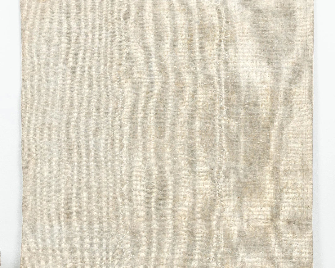 Beige Turkish Oushak Rug 3' 11" x 6' 7" Hand-Knotted | No. VR75177