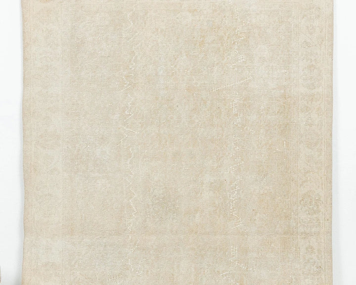 Beige Turkish Oushak Rug 3' 11" x 6' 7" Hand-Knotted | No. VR75177