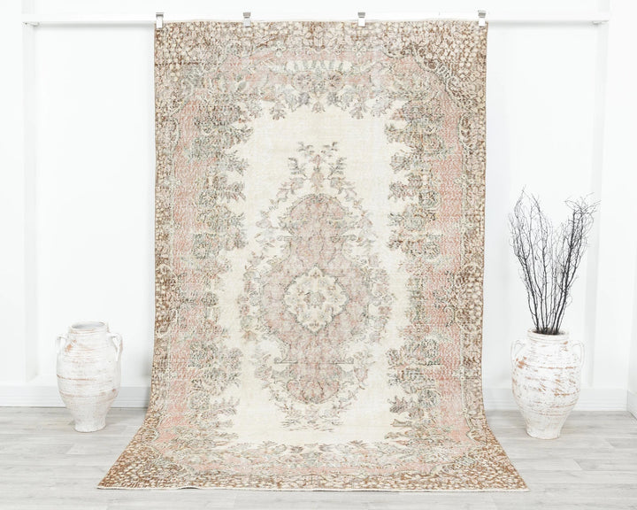 Beige Turkish Oushak Rug 5'8" x 9'6" Hand-Knotted | No. VR75220