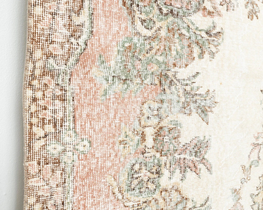 Beige Turkish Oushak Rug 5'8" x 9'6" Hand-Knotted | No. VR75220