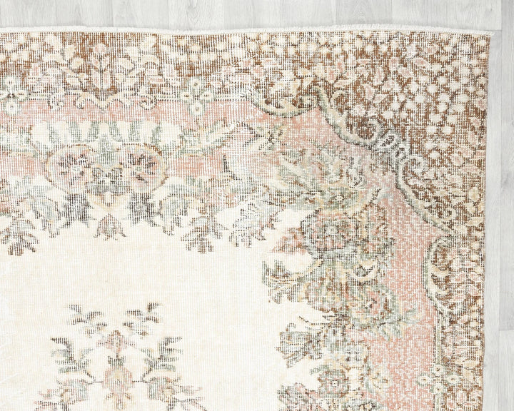 Beige Turkish Oushak Rug 5'8" x 9'6" Hand-Knotted | No. VR75220