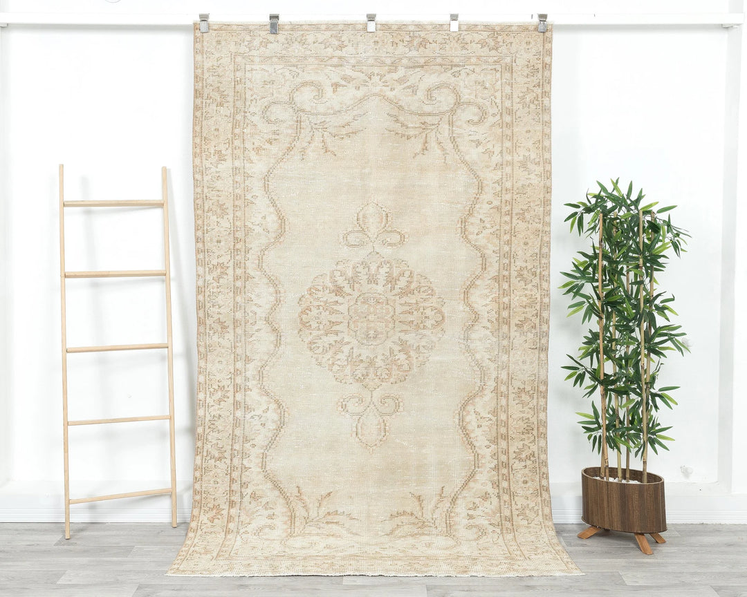 Multicolor Turkish Oushak Rug 4'10" x 8'1" Hand-Knotted